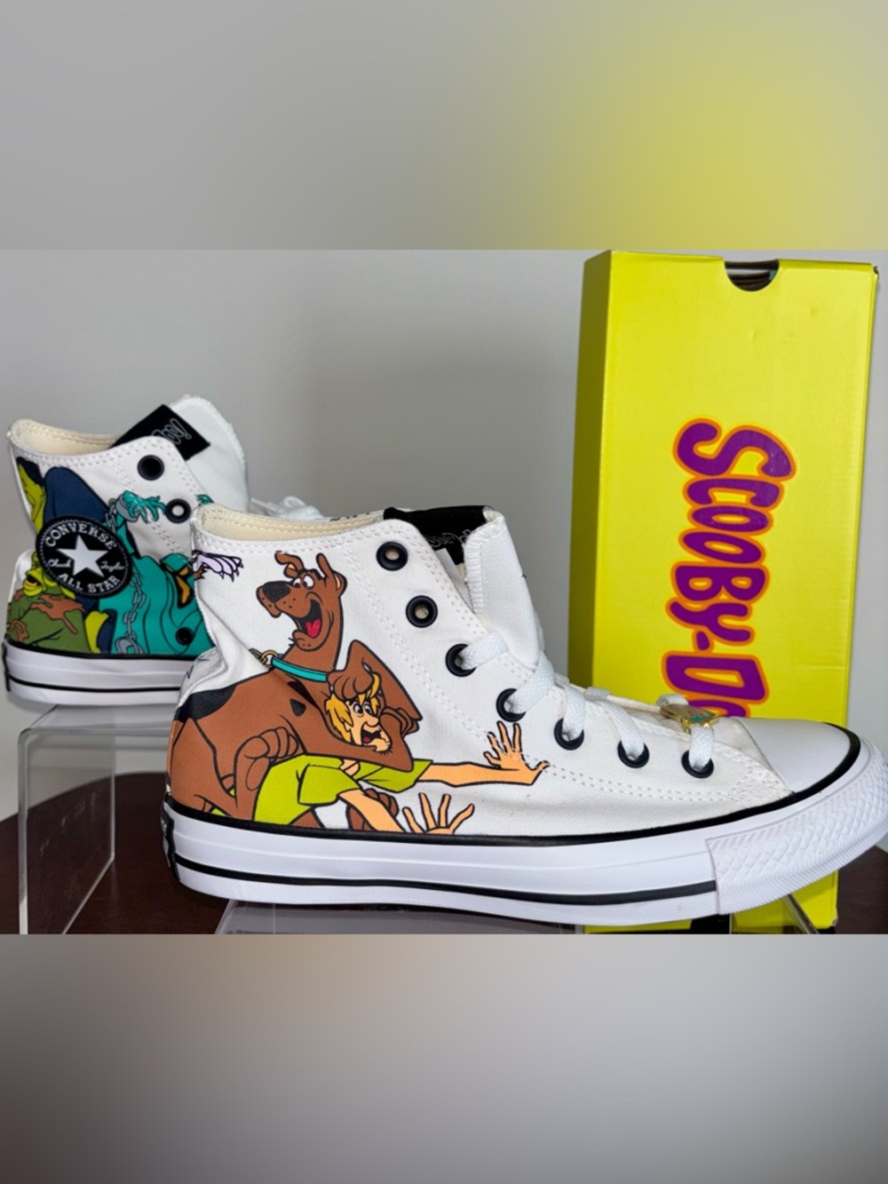 Converse Chuck Taylor All Star Hi Scooby Doo Good Guys Bad Guys NWT